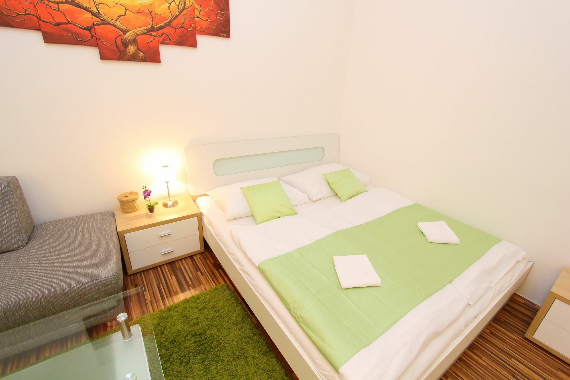 Apartment Checkvienna - Simmeringer Hauptstrasse