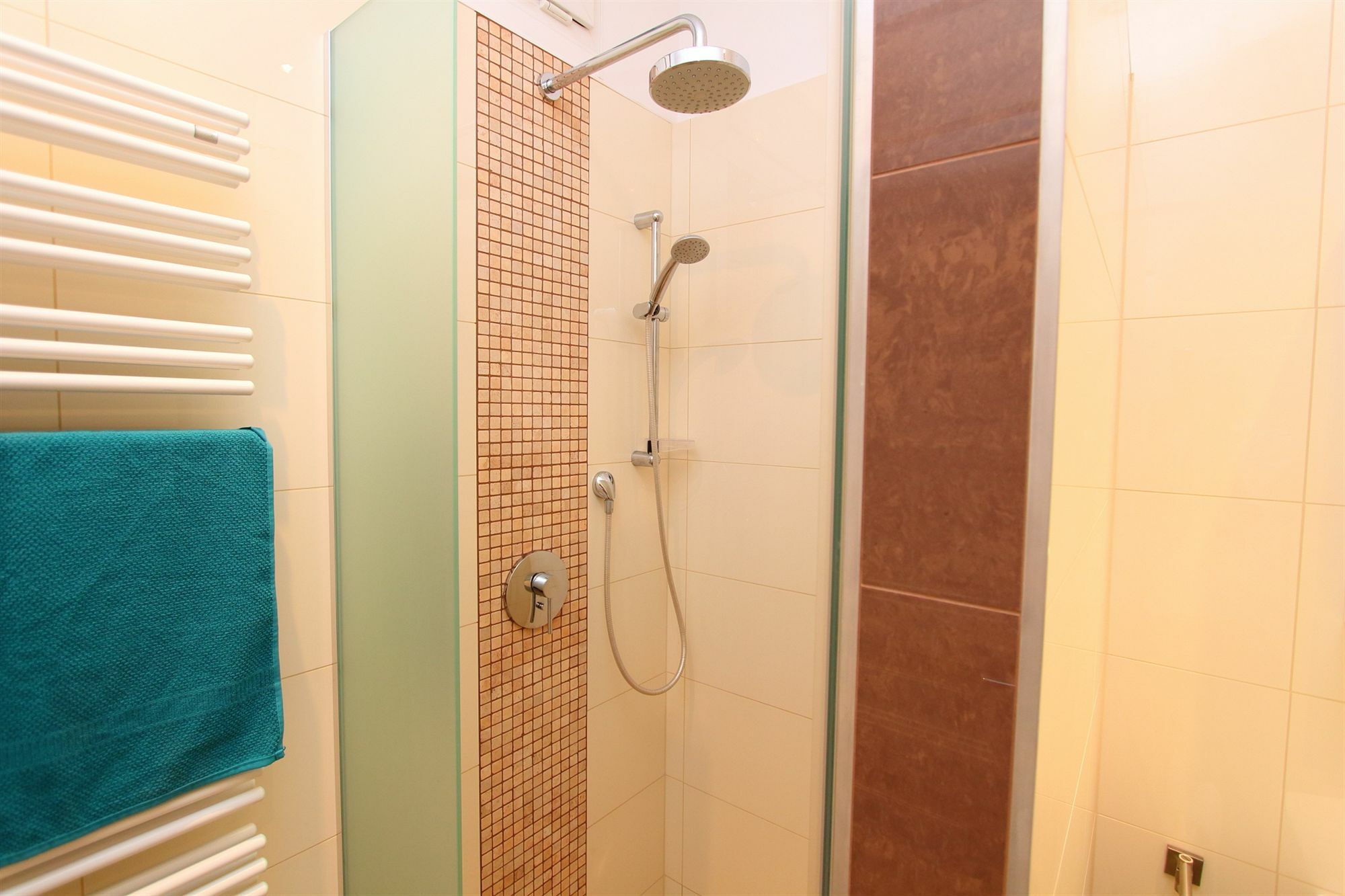 Apartment Checkvienna - Simmeringer Hauptstrasse *