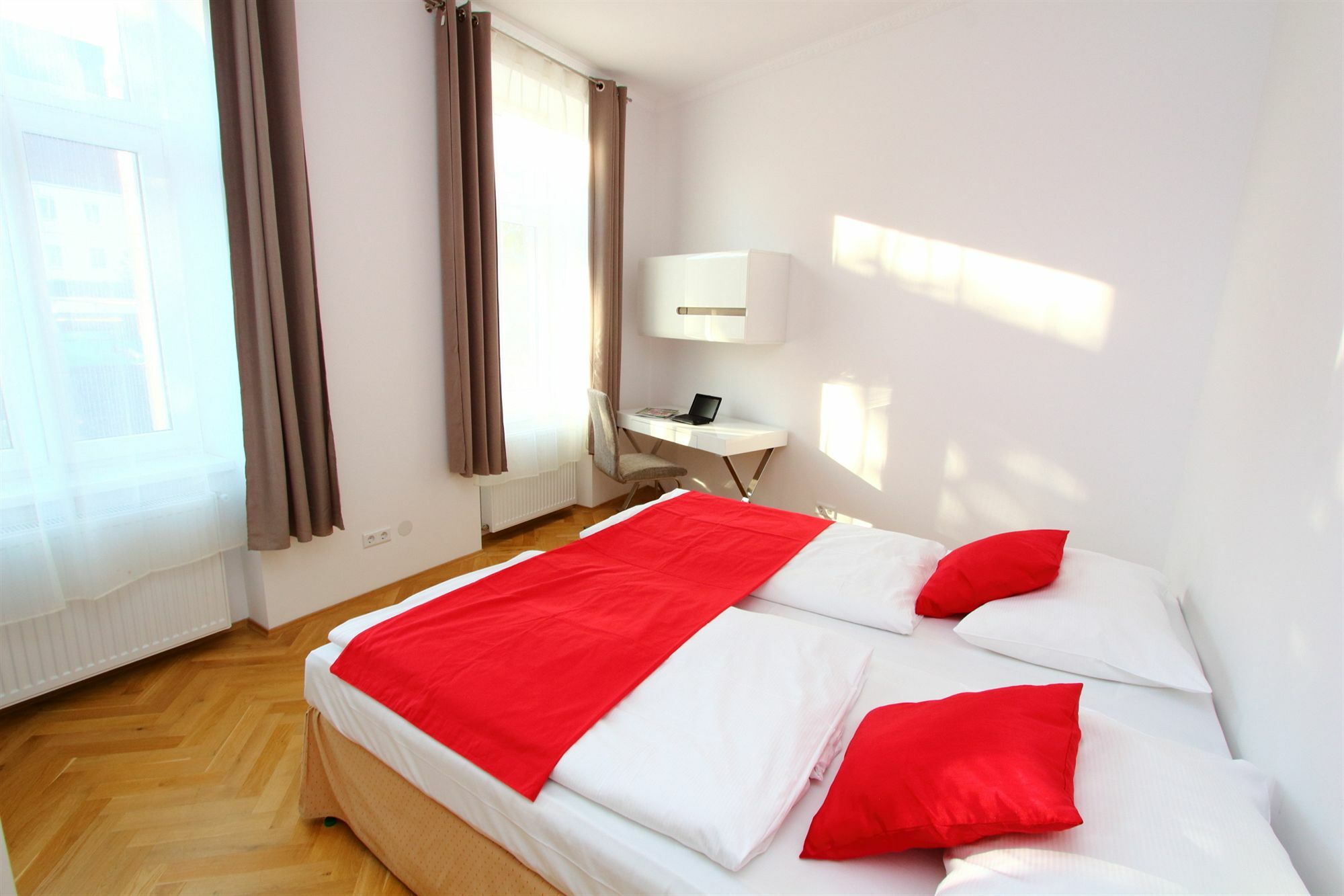 Apartment Checkvienna - Simmeringer Hauptstrasse
